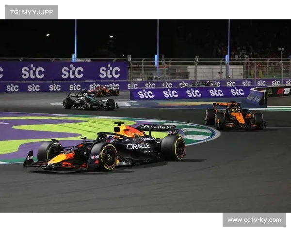 10秒罚时与碰撞事故,皮亚斯特里巴西站代价惨重